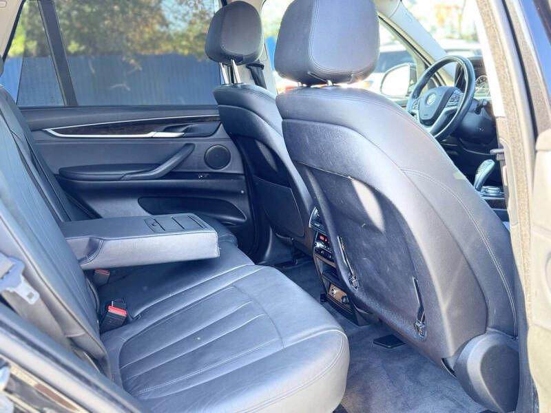 2015 BMW X5 Image 18