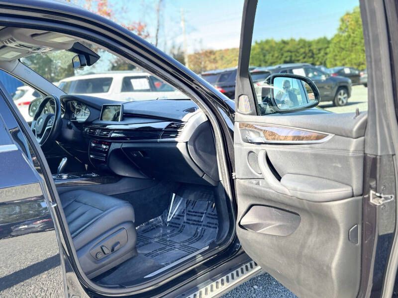 2015 BMW X5 Image 19