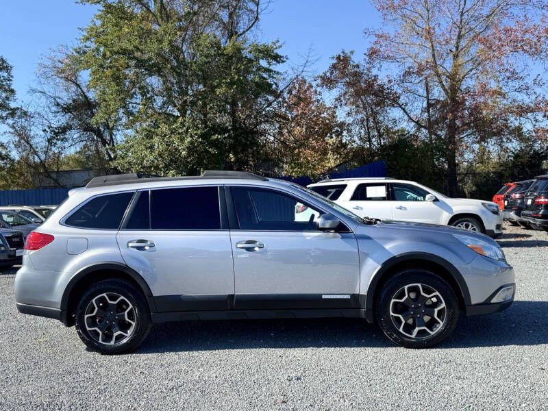 2011 Subaru Outback Image 5