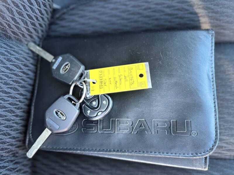 2011 Subaru Outback Image 20