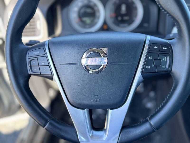 2013 Volvo S60 Image 10