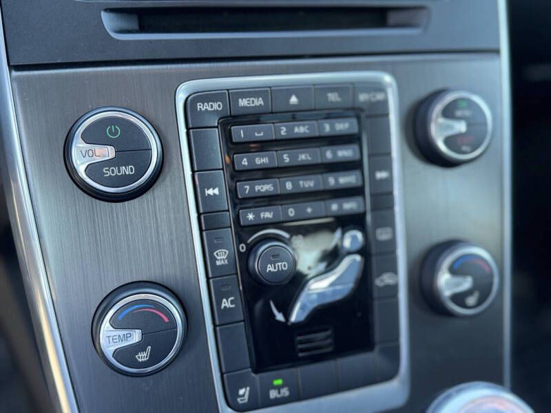 2013 Volvo S60 Image 12