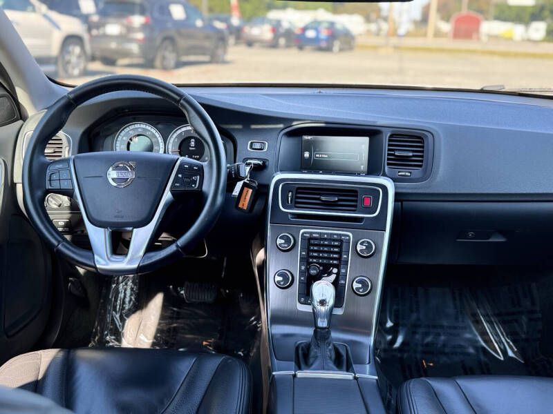 2013 Volvo S60 Image 15