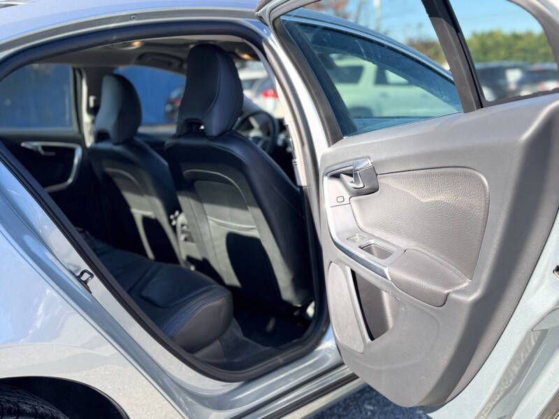 2013 Volvo S60 Image 18