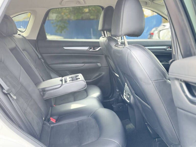 2017 Mazda CX-5 Image 17