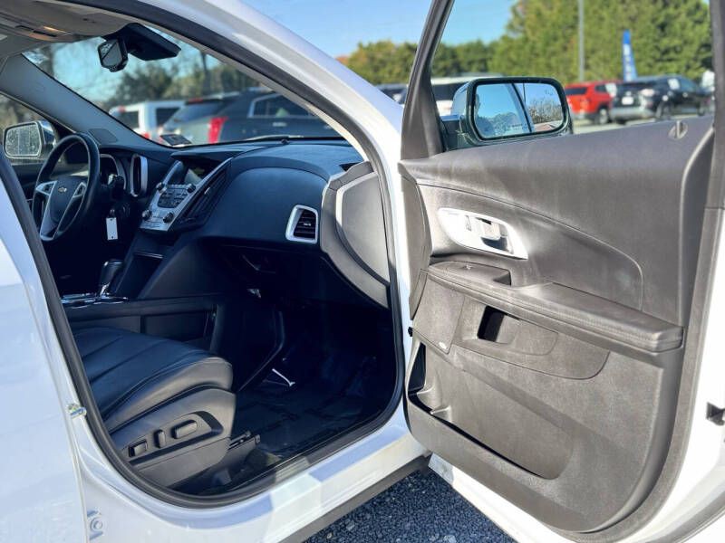 2016 Chevrolet Equinox Image 19