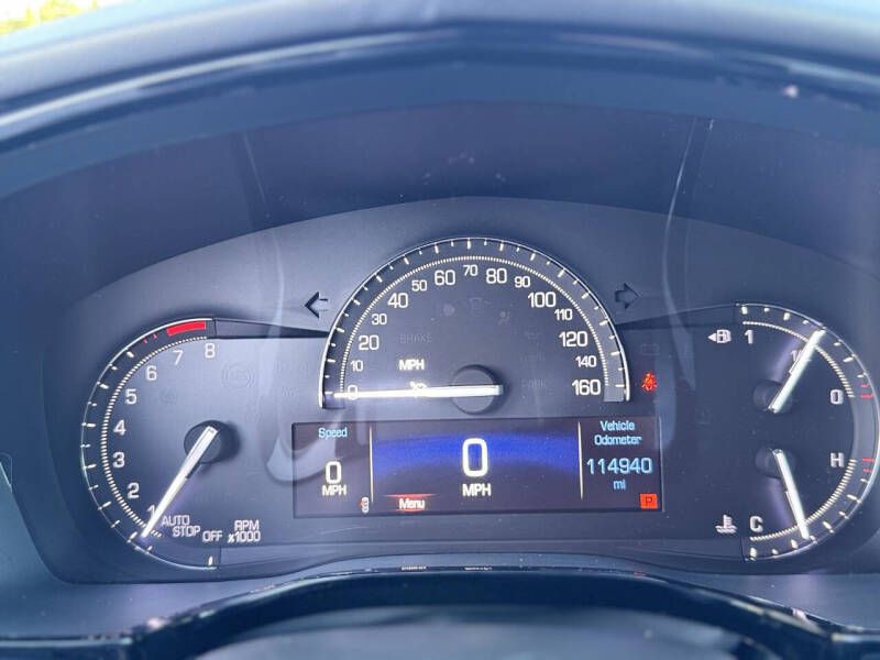 2017 Cadillac XT5 Image 12