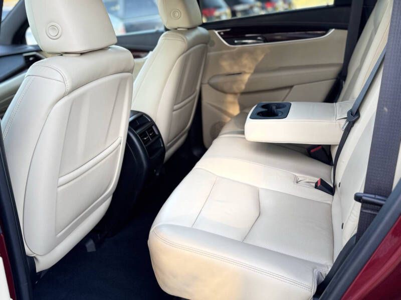 2017 Cadillac XT5 Image 15