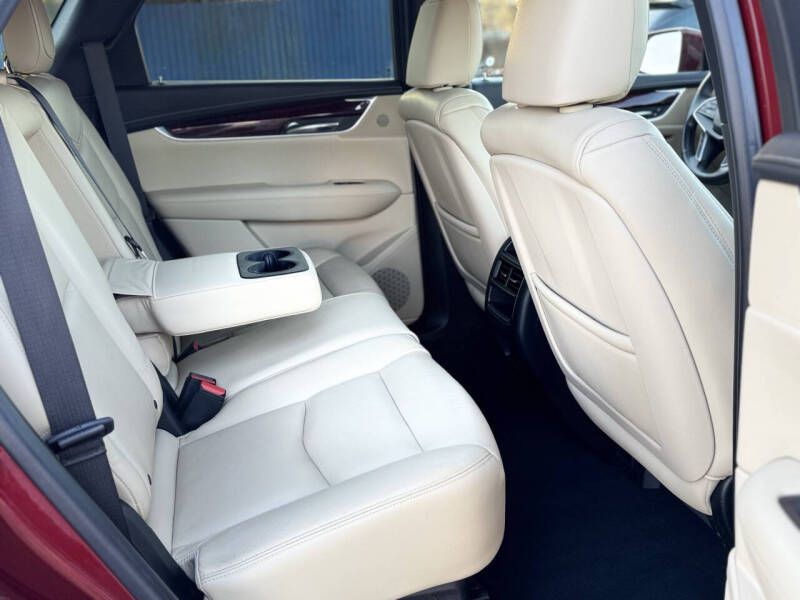 2017 Cadillac XT5 Image 18