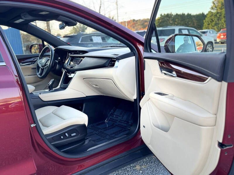 2017 Cadillac XT5 Image 19