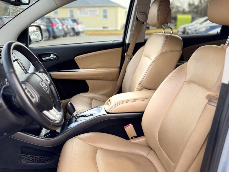 2013 Dodge Journey Image 9