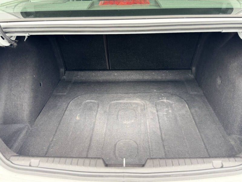 2012 Chevrolet Cruze Image 13