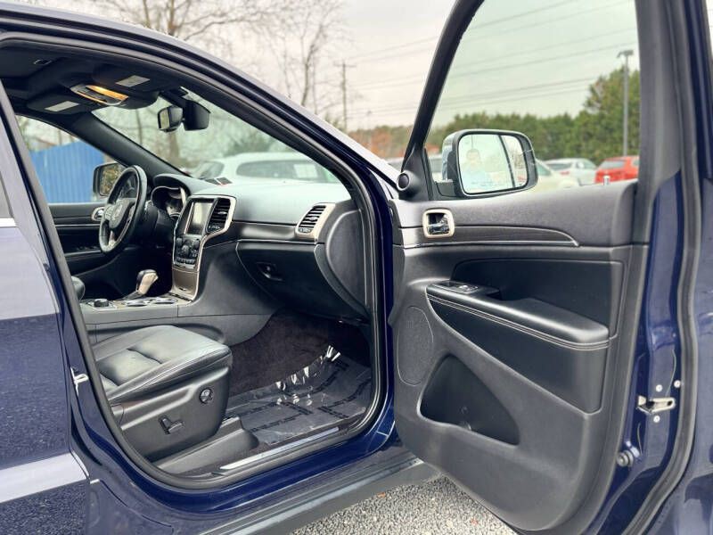 2016 Jeep Grand Cherokee Image 19