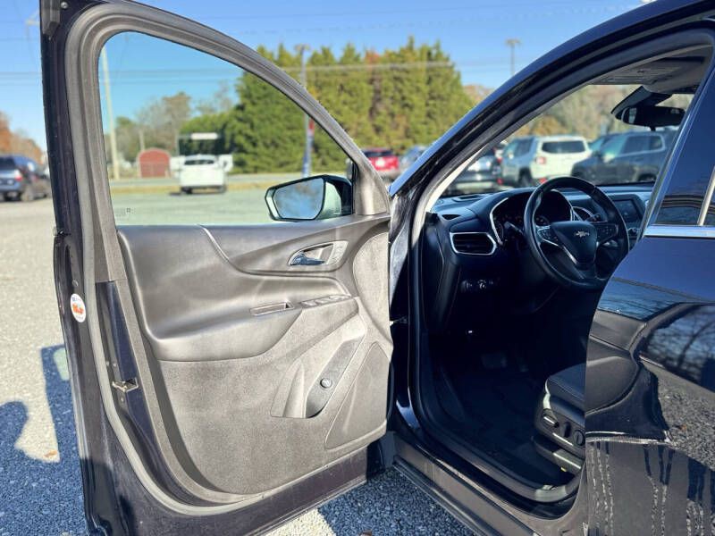 2020 Chevrolet Equinox Image 7