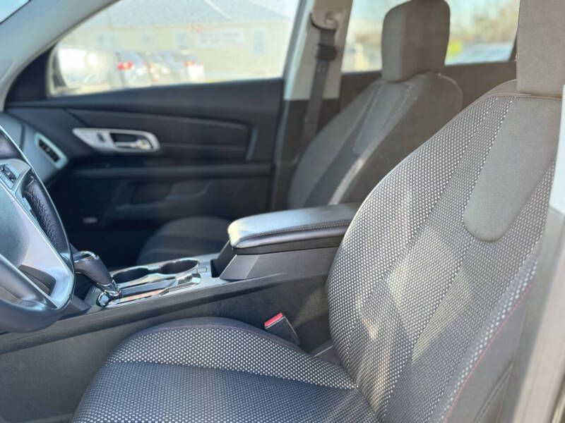 2017 GMC Terrain Image 9