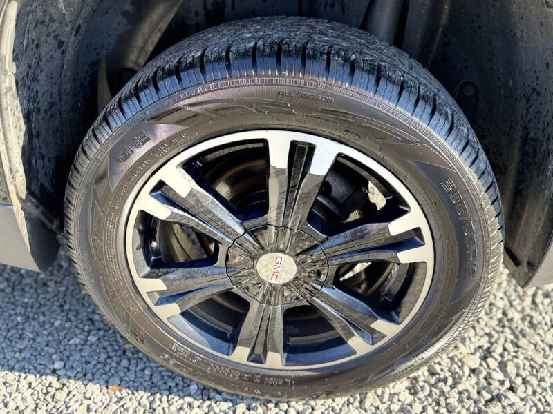 2017 GMC Terrain Image 23