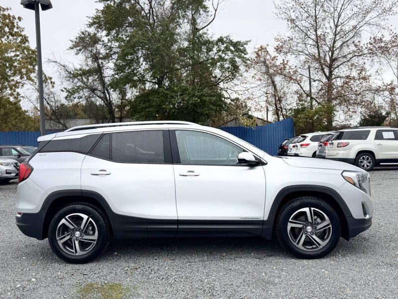 2021 GMC Terrain Image 5