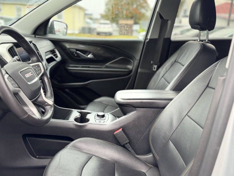 2021 GMC Terrain Image 9
