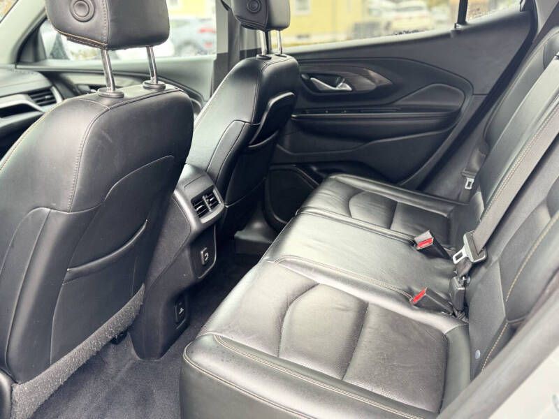 2021 GMC Terrain Image 14