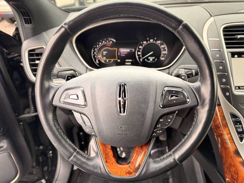 2016 Lincoln MKX Image 10