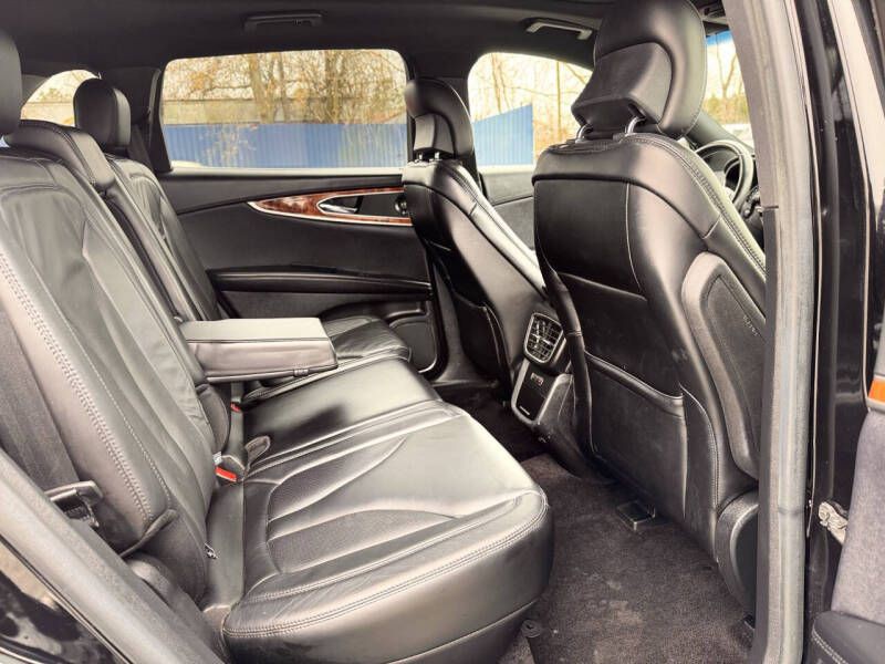 2016 Lincoln MKX Image 18