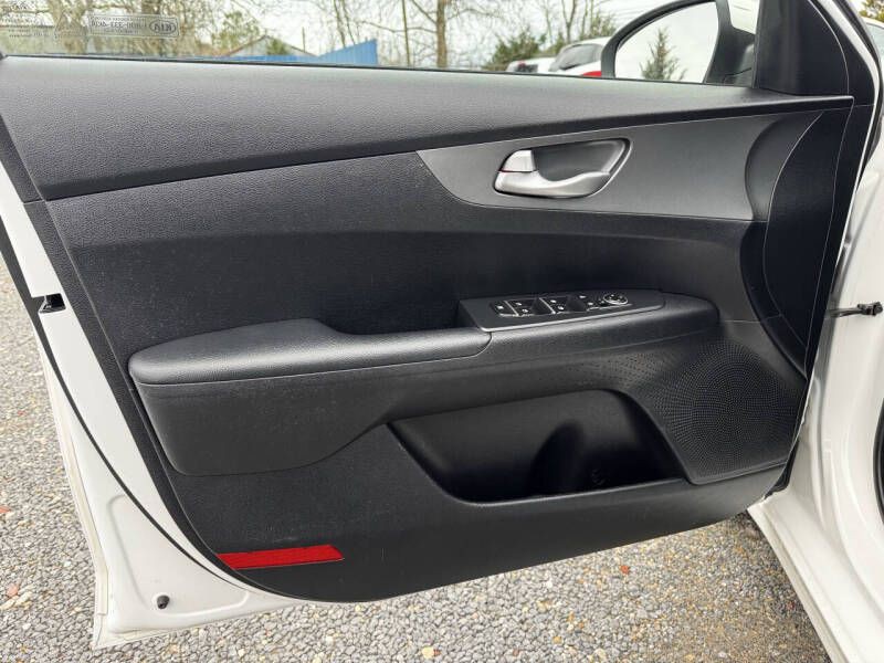 2019 Kia Forte Image 8