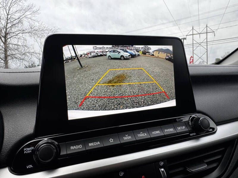 2019 Kia Forte Image 12