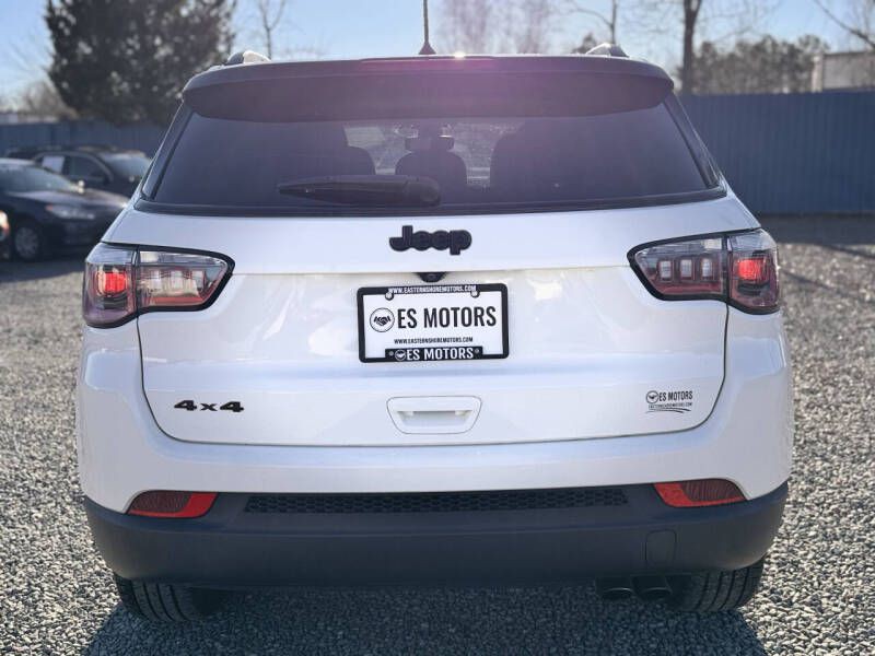 2018 Jeep Compass Image 3