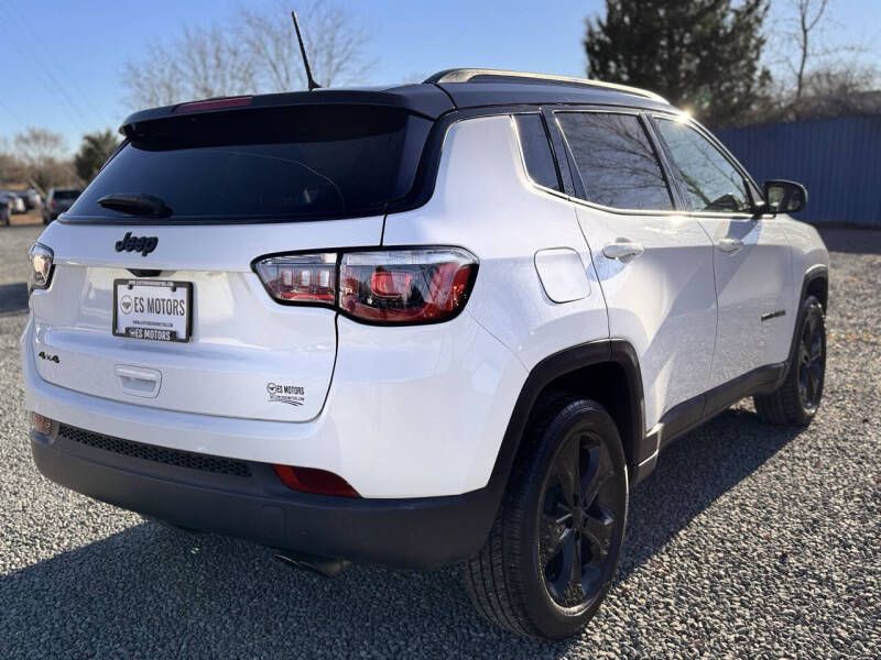 2018 Jeep Compass Image 4