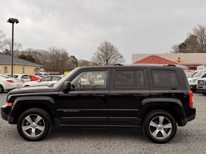 2017 Jeep Patriot Image 2