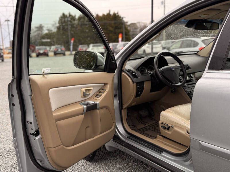 2013 Volvo XC90 Image 8