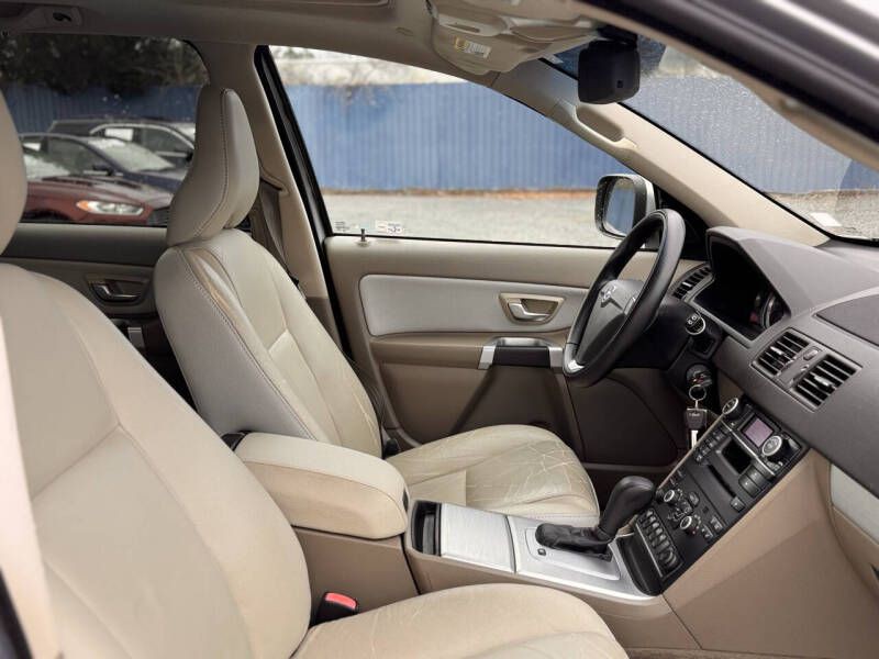 2013 Volvo XC90 Image 20