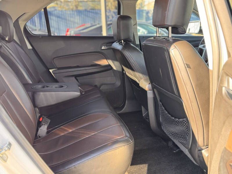 2015 Chevrolet Equinox Image 18
