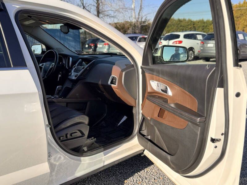 2015 Chevrolet Equinox Image 19