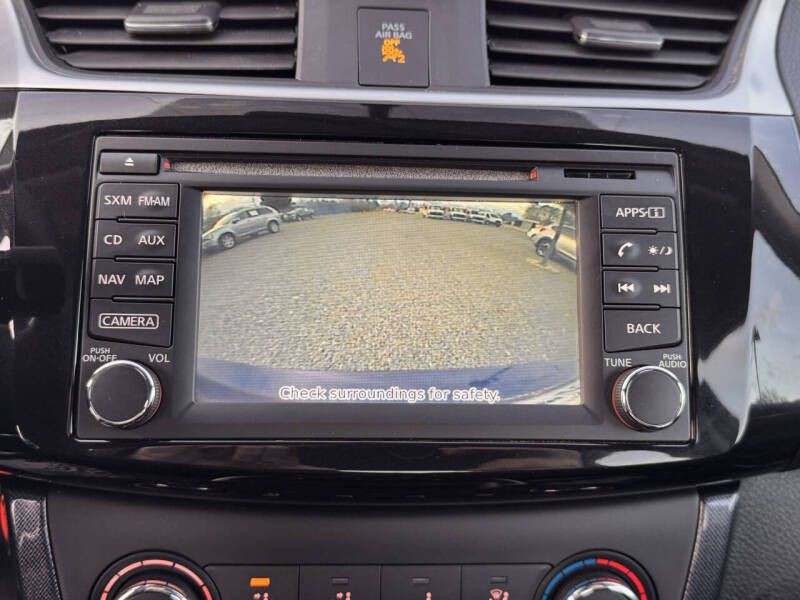 2017 Nissan Sentra Image 11