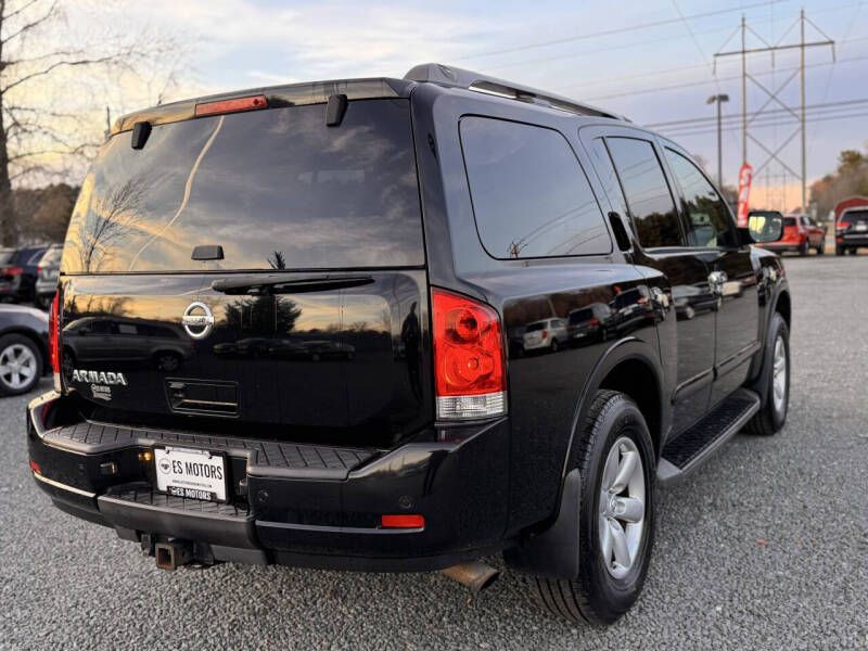 2015 Nissan Armada Image 4