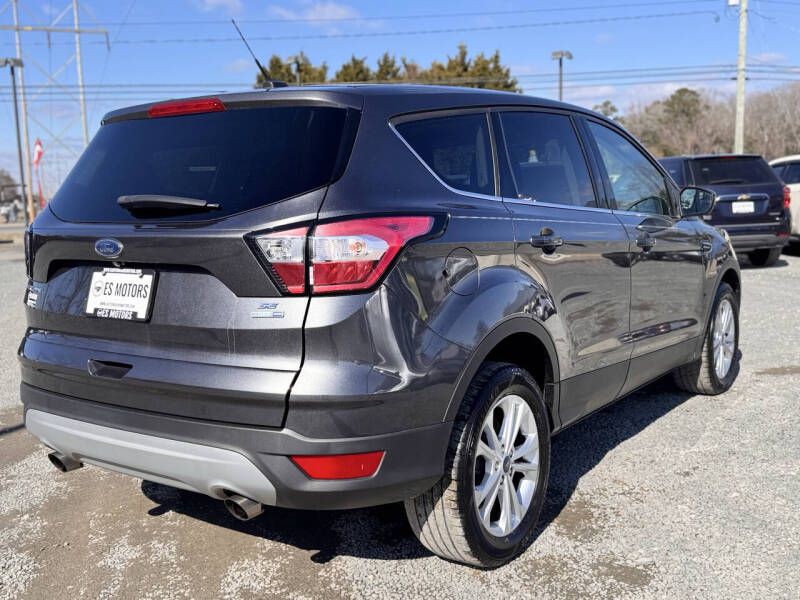 2017 Ford Escape Image 4