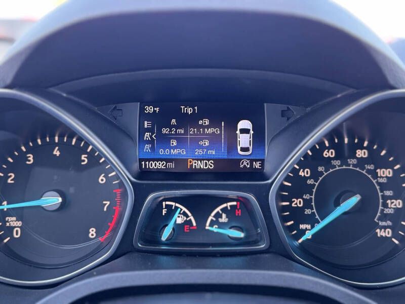 2017 Ford Escape Image 10