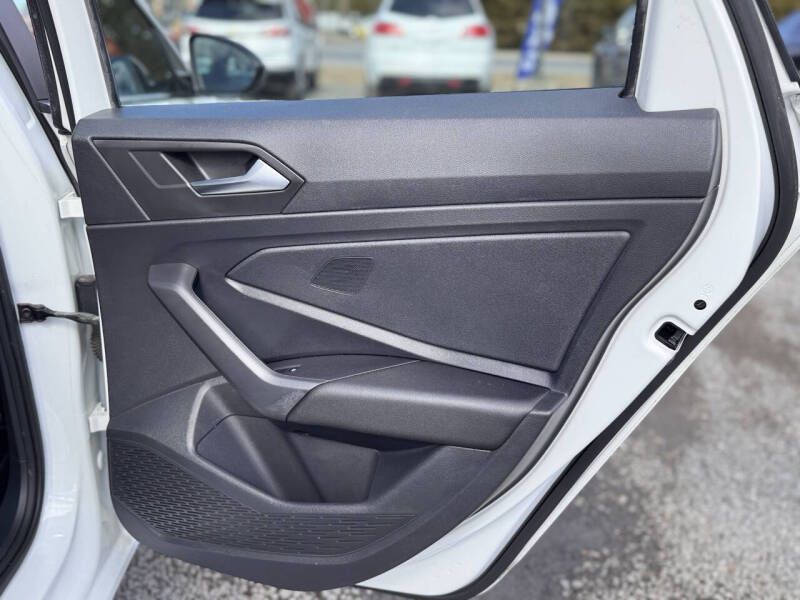 2019 Volkswagen Jetta Image 18