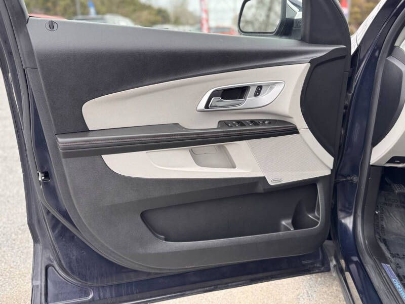 2015 Chevrolet Equinox Image 8