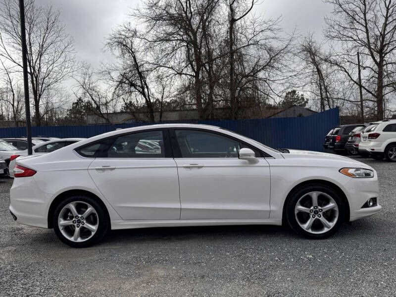 2016 Ford Fusion Image 5
