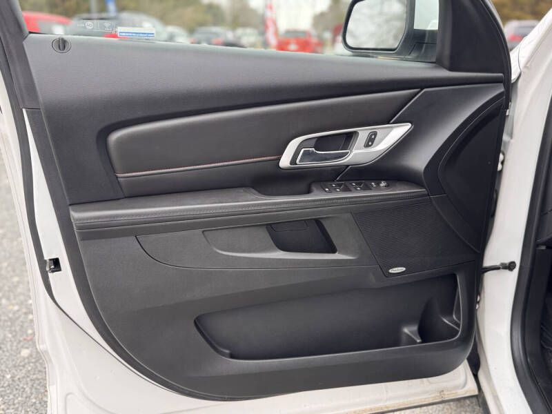 2016 GMC Terrain Image 8