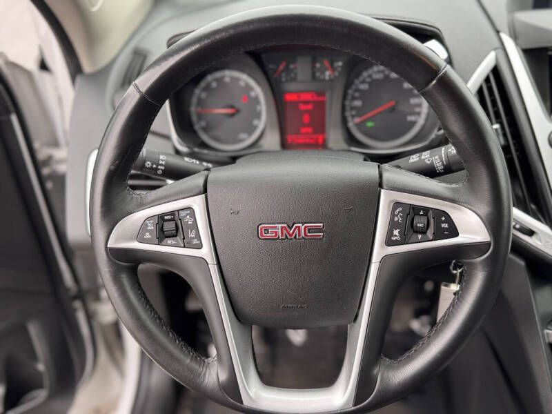 2016 GMC Terrain Image 10