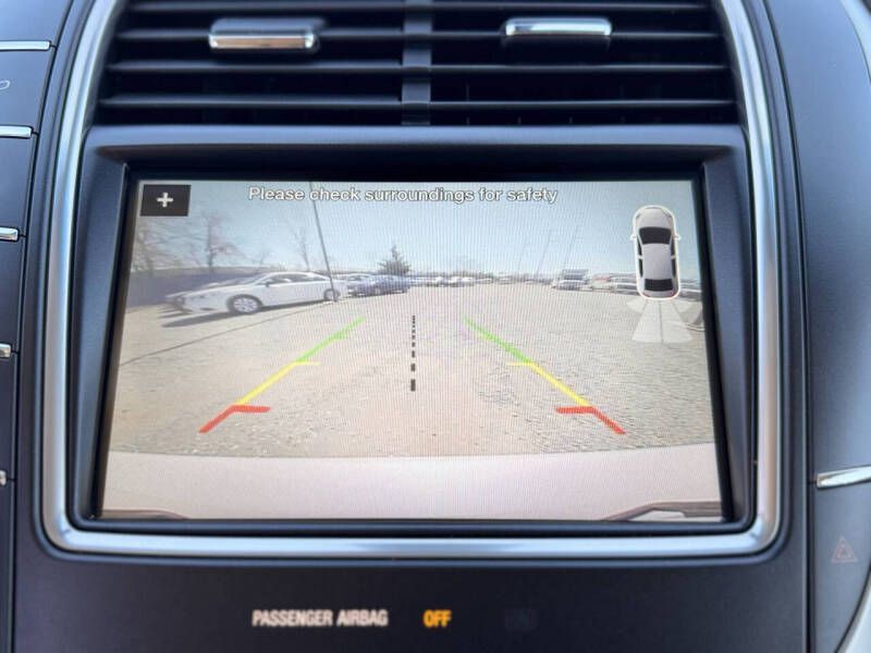 2016 Lincoln MKX Image 12