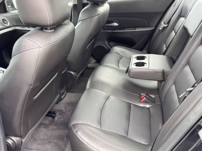 2012 Chevrolet Cruze Image 13