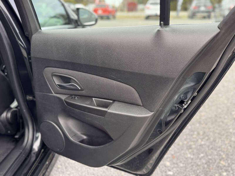 2012 Chevrolet Cruze Image 17