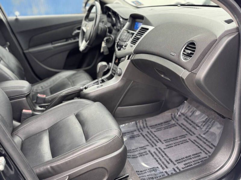 2012 Chevrolet Cruze Image 20