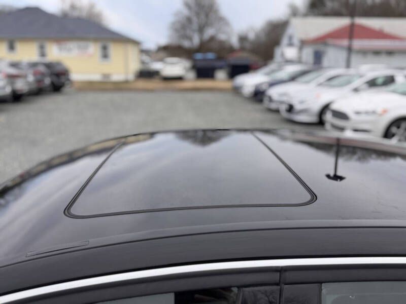 2012 Mercedes-Benz C-Class Image 7