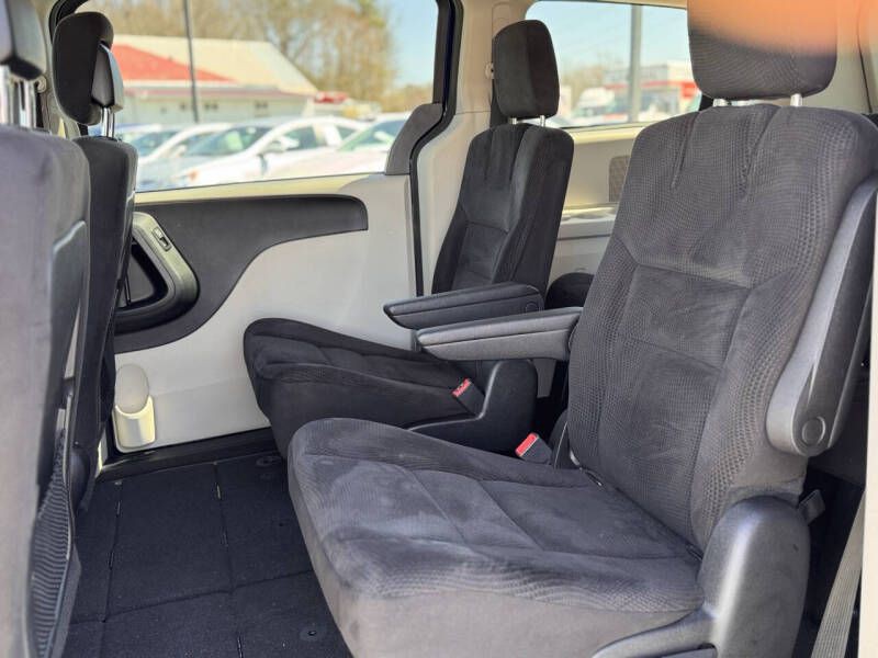 2014 Dodge Grand Caravan Image 13