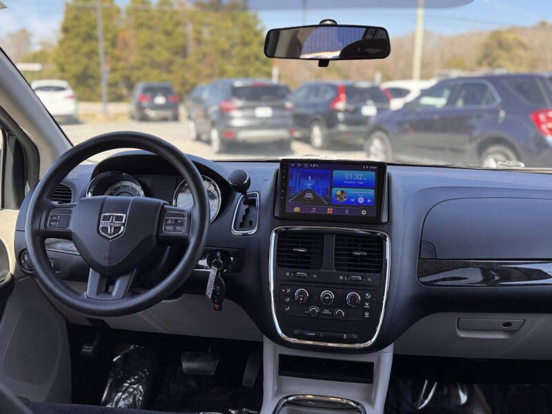 2014 Dodge Grand Caravan Image 14
